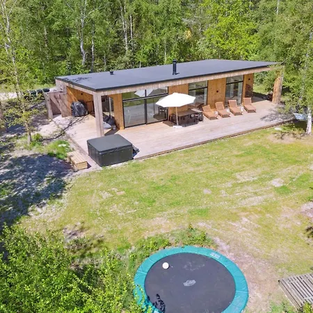 Tinja - 900m From The Sea By Interhome Hébergement de vacances Højby